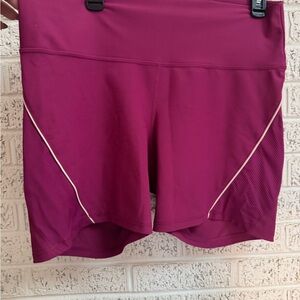 Old Navy Plum High-Waist Athletic Shorts with Contrast Piping